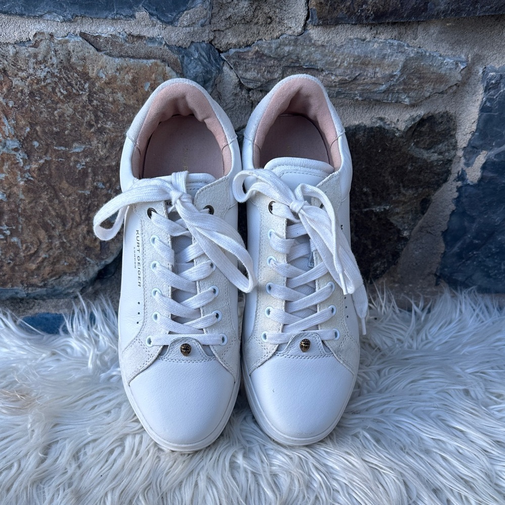 Kurt Geiger London White Leather Low Top Sneakers Size 39 (US 8–8.5)